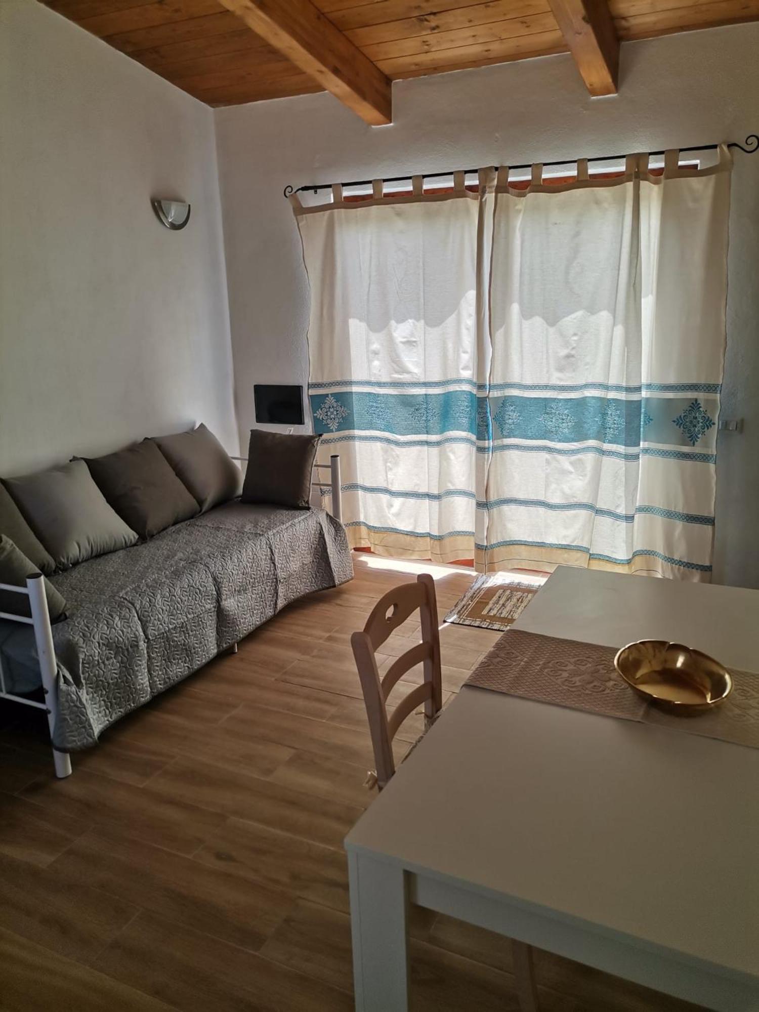 Agriturismo B&B Domo De Resteblas Berchidda Esterno foto