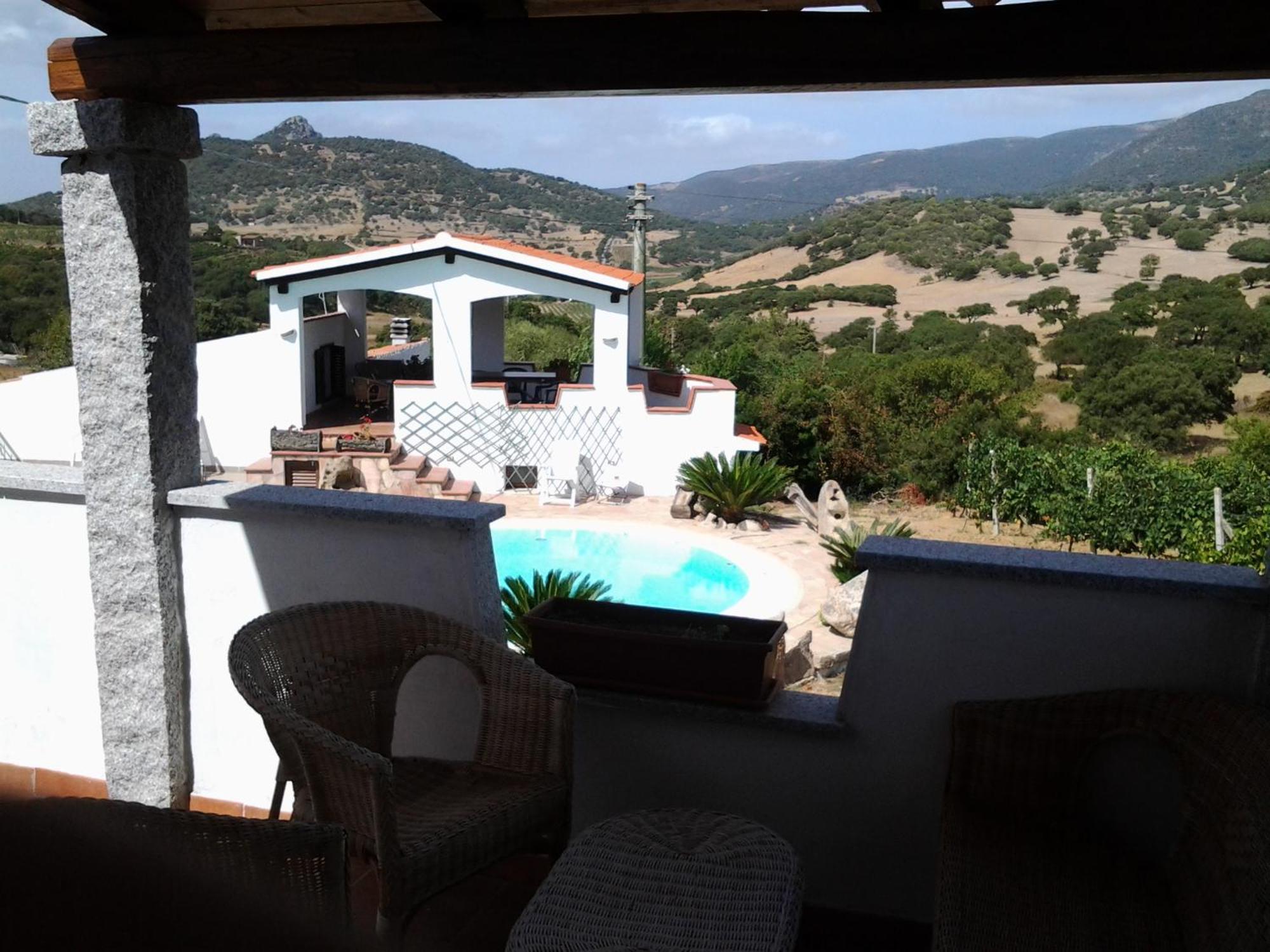 Agriturismo B&B Domo De Resteblas Berchidda Esterno foto