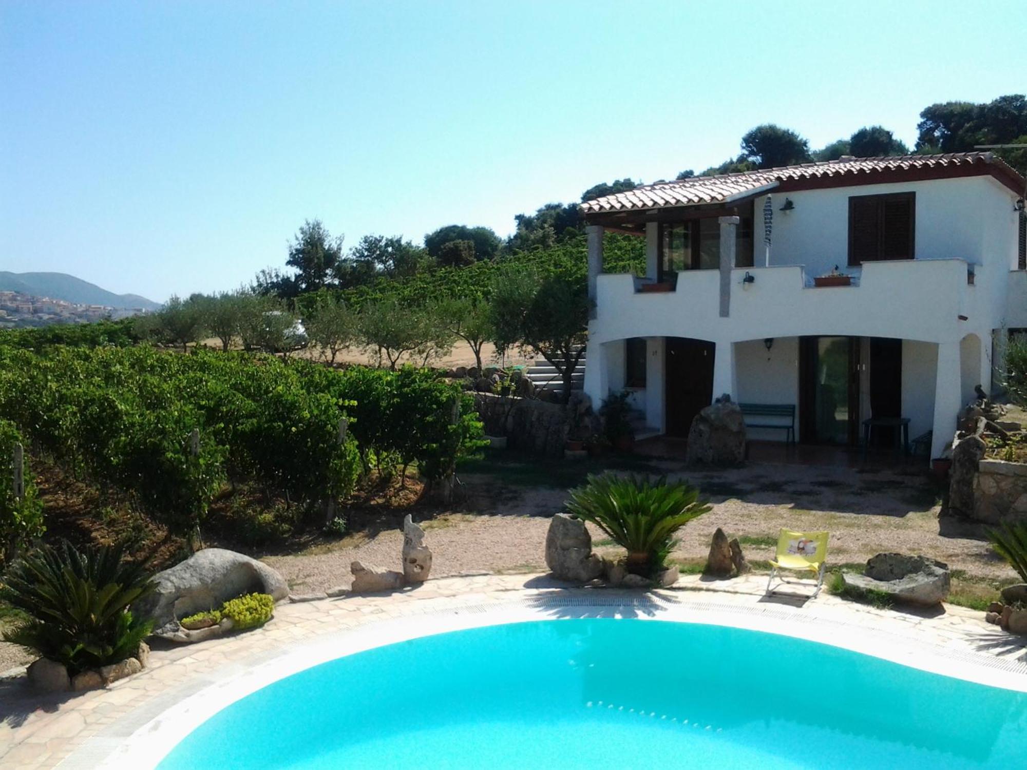 Agriturismo B&B Domo De Resteblas Berchidda Esterno foto
