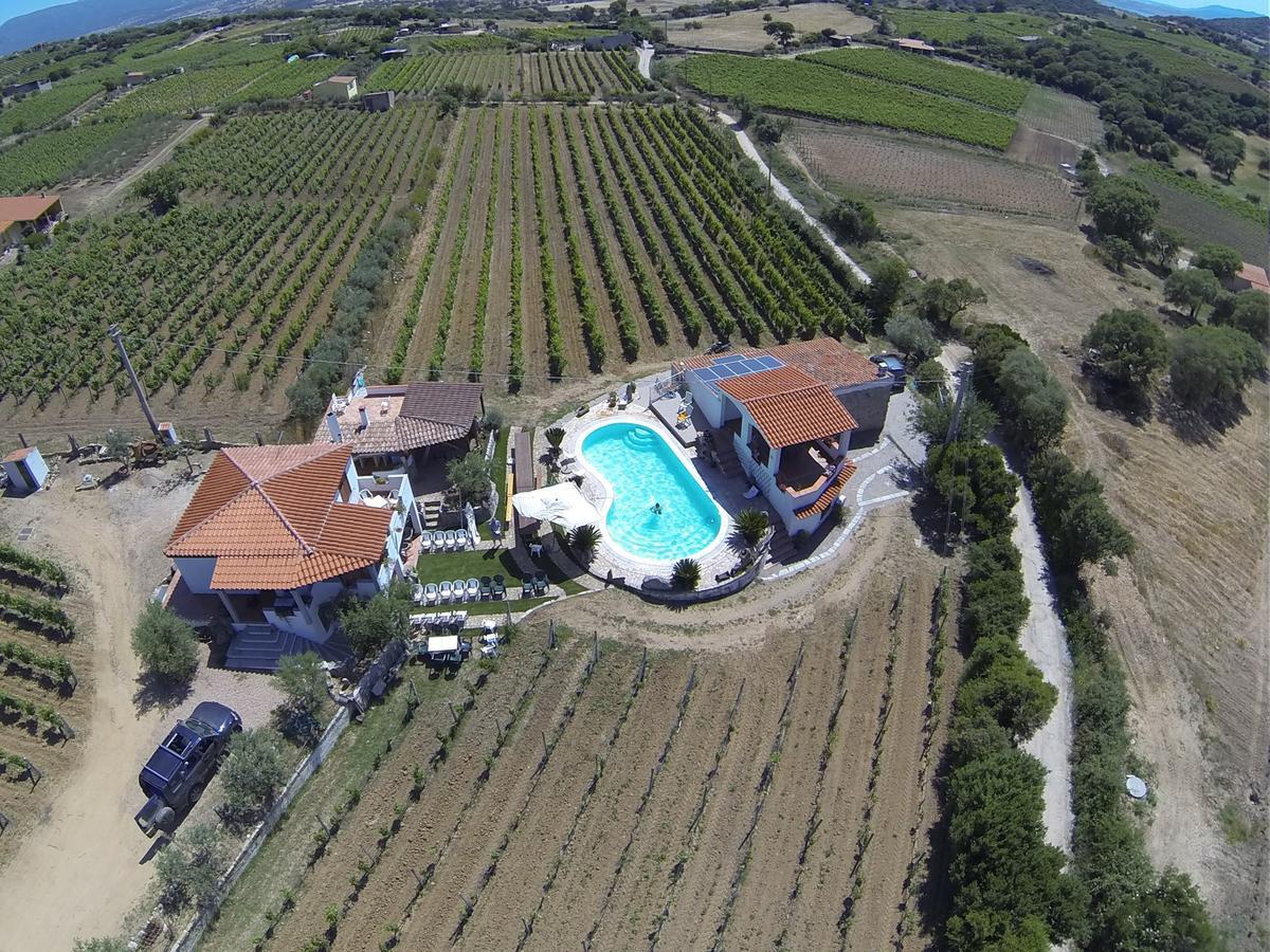Agriturismo B&B Domo De Resteblas Berchidda Esterno foto
